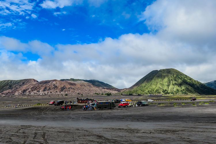 Gunung Bromo menjadi salah satu taman terindah sedunia (foto : istimewa)